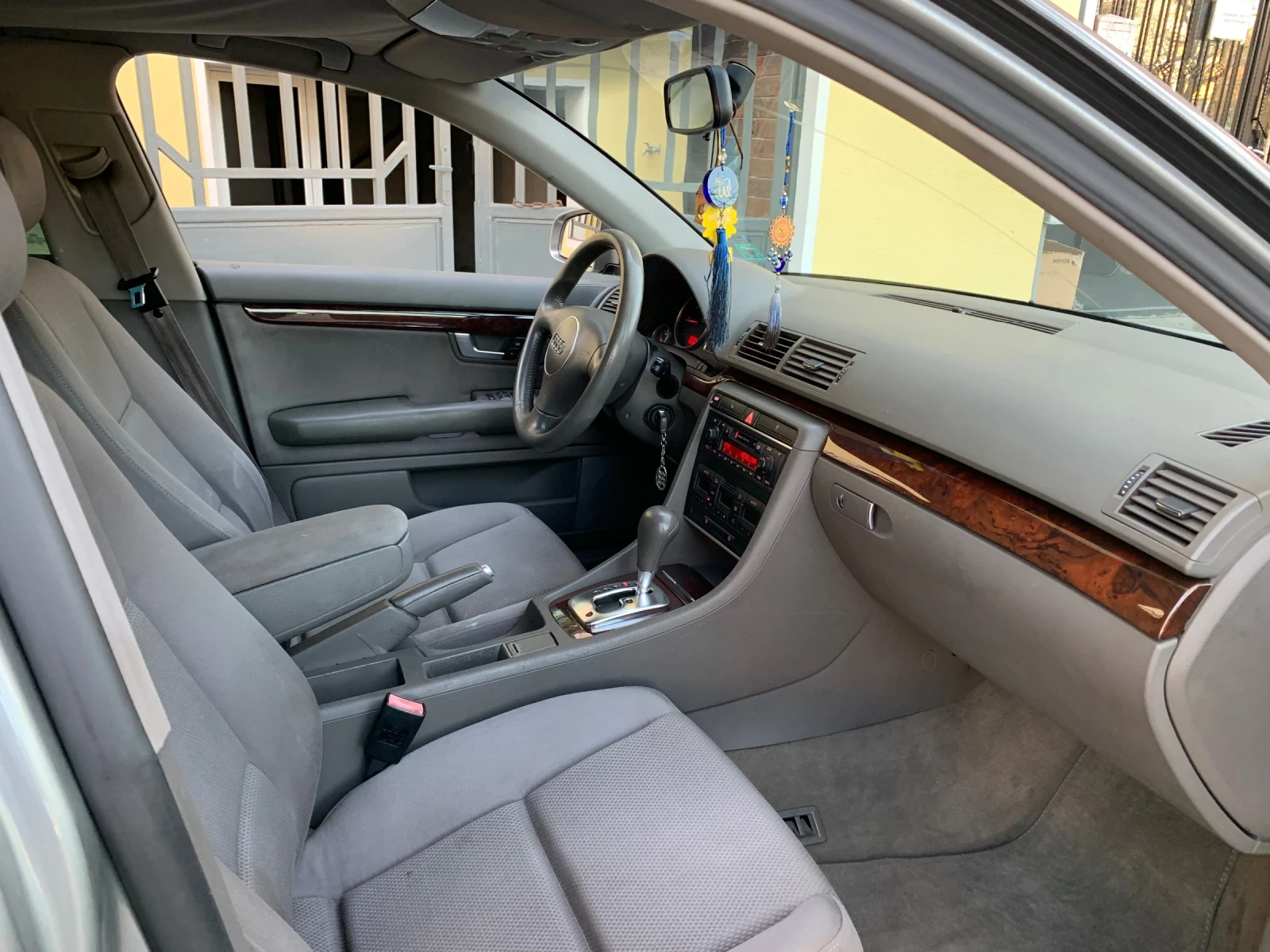 Audi A4 2.5 DIEZEL, снимка 10 - Автомобили и джипове - 54102479