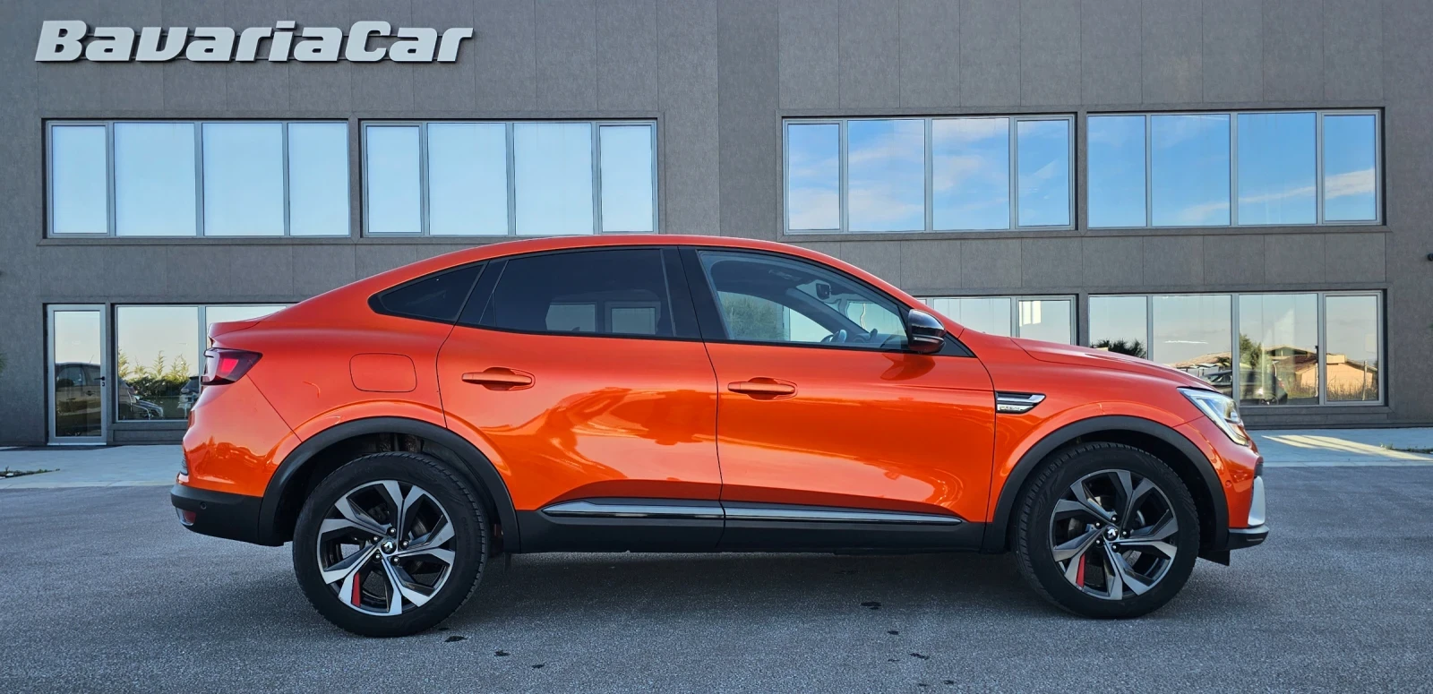 Renault Arkana Germany* RS-LINE* Aut.* Bose* LED* Kam.* * Euro6, снимка 8 - Автомобили и джипове - 54114345