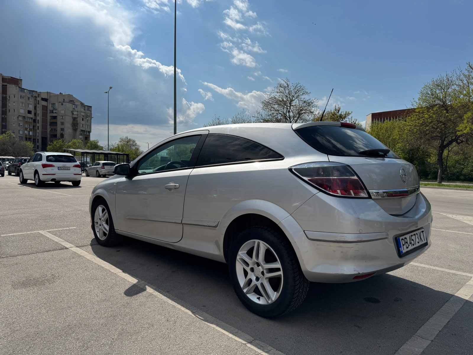 Opel Astra GTC, снимка 6 - Автомобили и джипове - 54238350