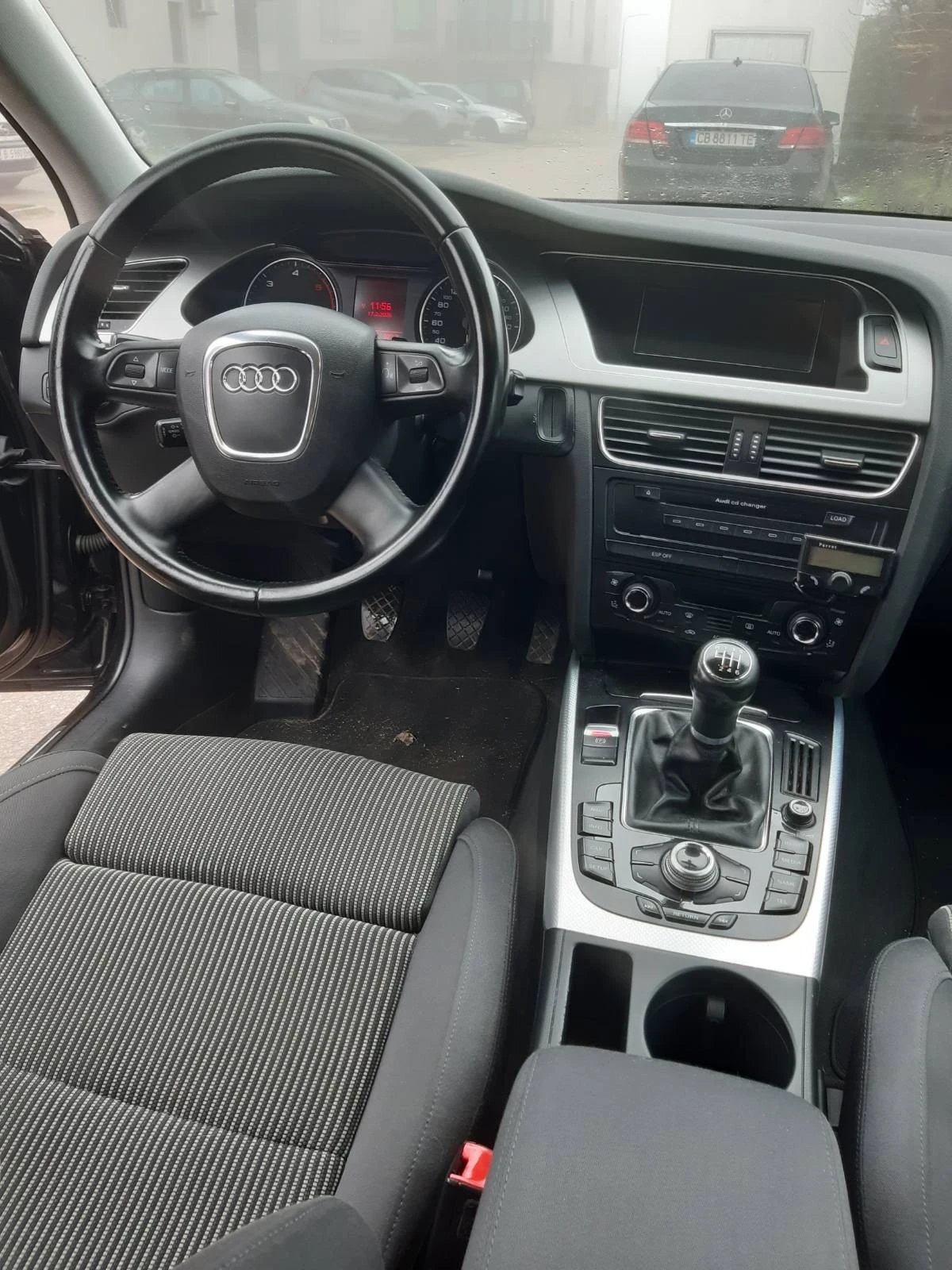 Audi A4 B8 3.0TDI * QUATTRO* * Ръчни Скорости* , снимка 7 - Автомобили и джипове - 54322538