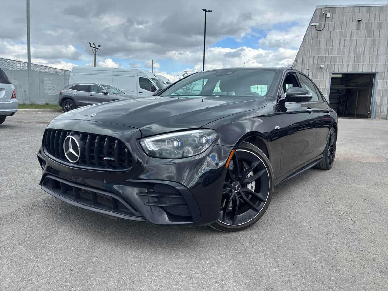 Mercedes-Benz E 53 AMG 4MATIC * ГЛАВНО ПРЕДСТАВИТЕЛСТВО НА MERCEDES* 