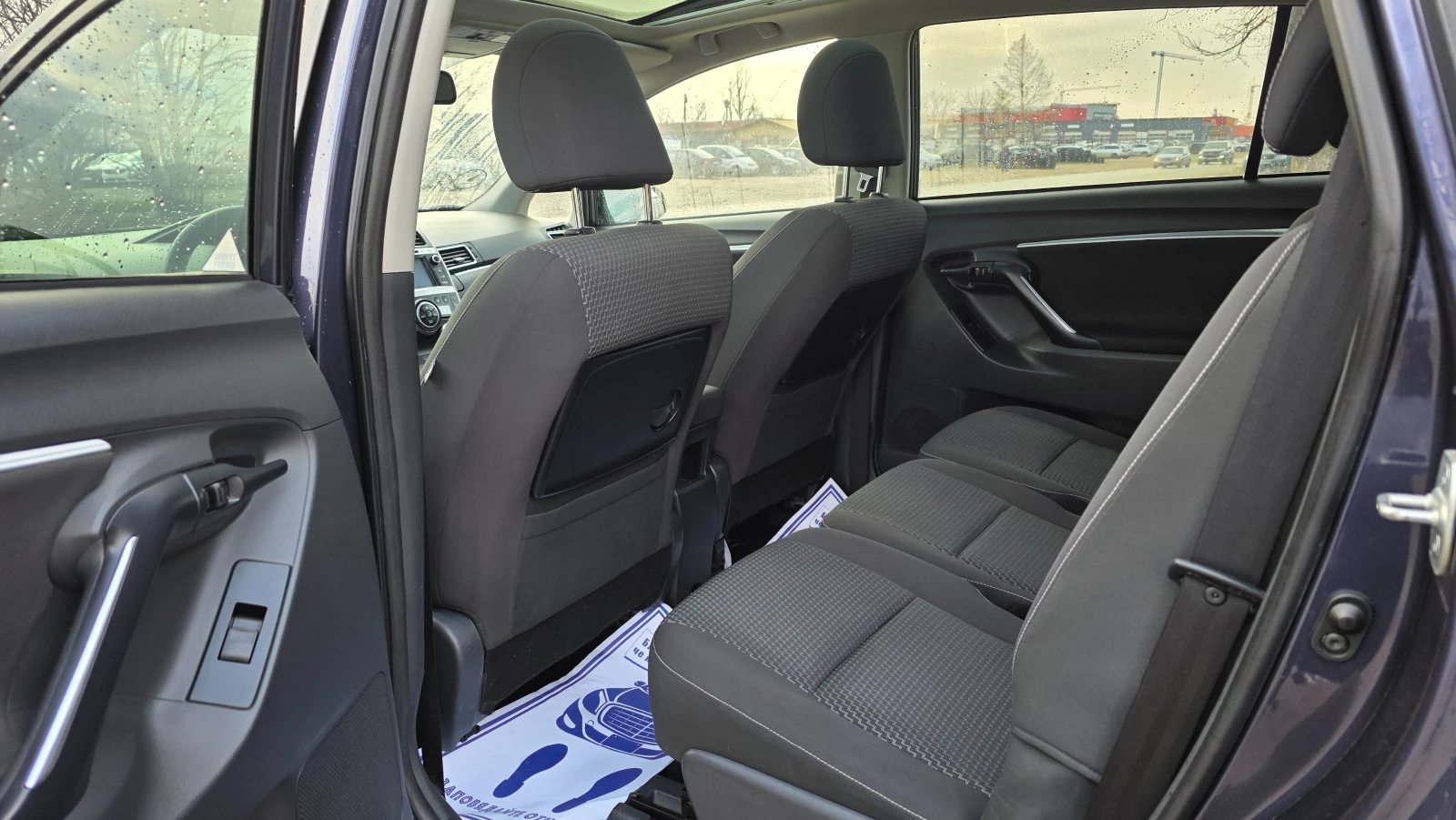 Toyota Verso УНИКАТ/FACE LIFT, снимка 7 - Автомобили и джипове - 54568751