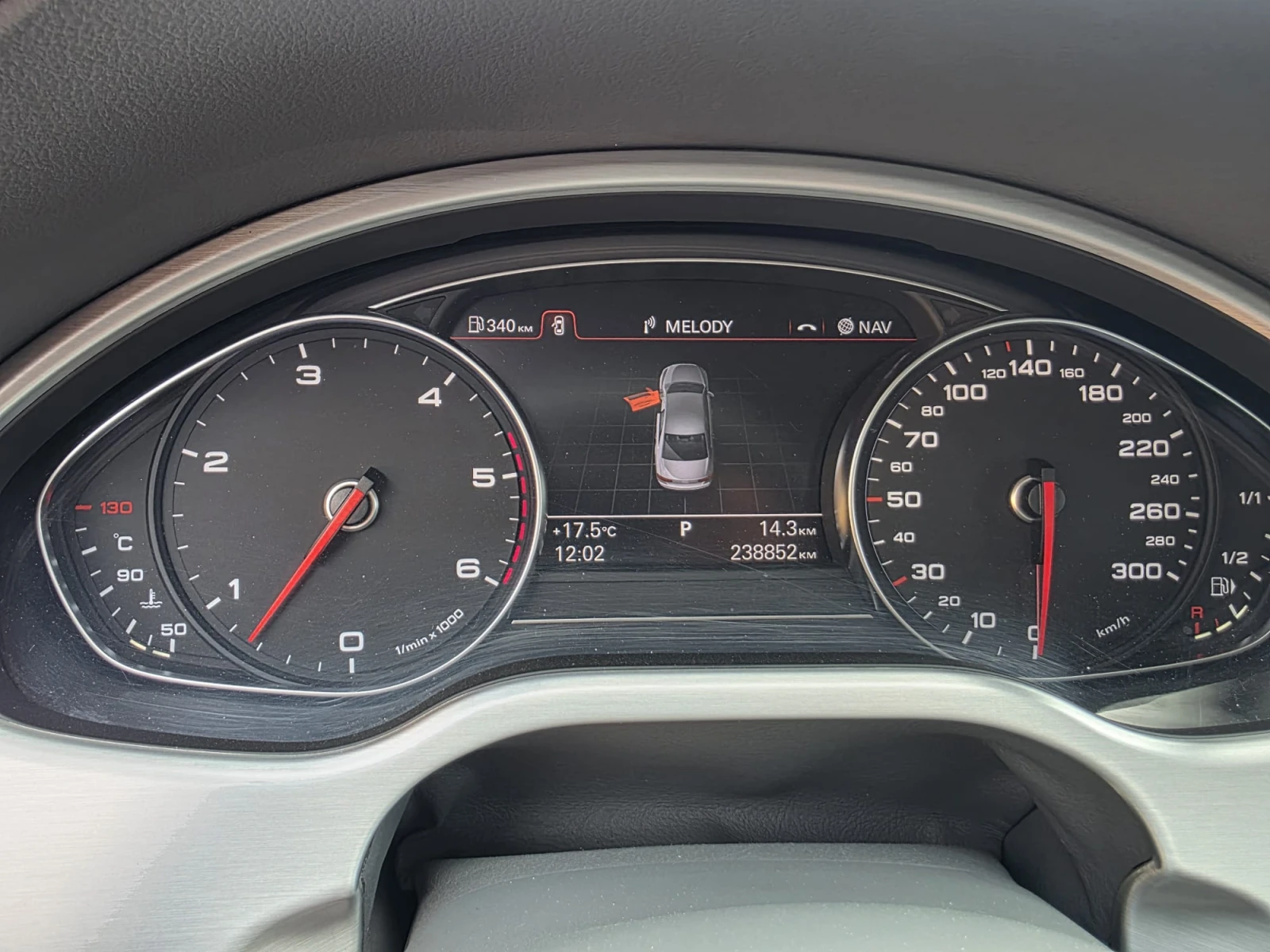 Audi A8 quattro, снимка 7 - Автомобили и джипове - 54726046