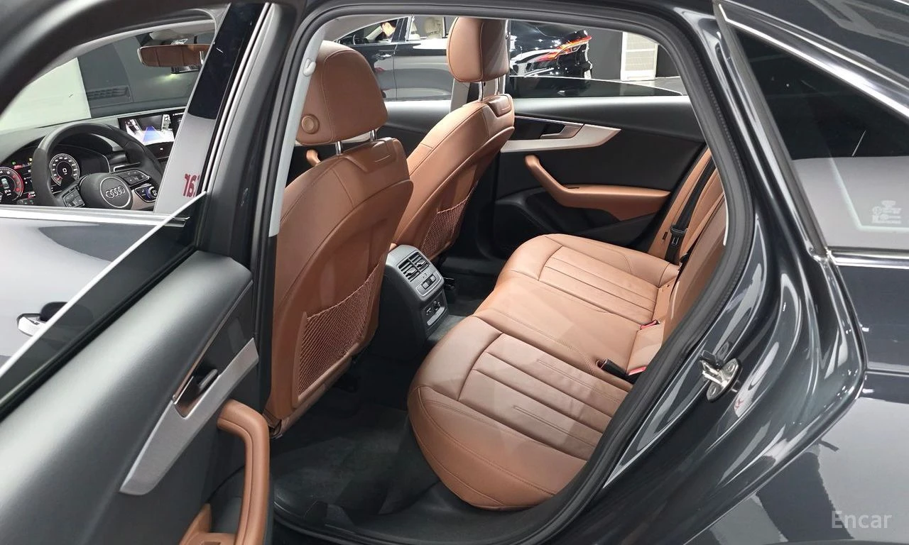 Audi A4 40TFSI* MATRIX* S* LINE* LANE* ASSIST* КАМЕРА* , снимка 16 - Автомобили и джипове - 55003309