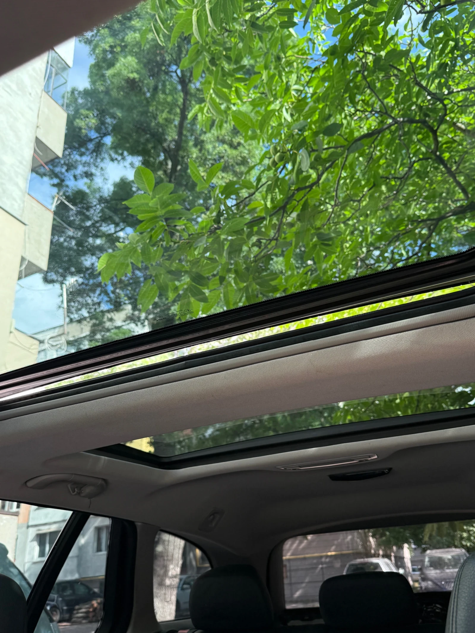 Mercedes-Benz C 320, снимка 10 - Автомобили и джипове - 55100204