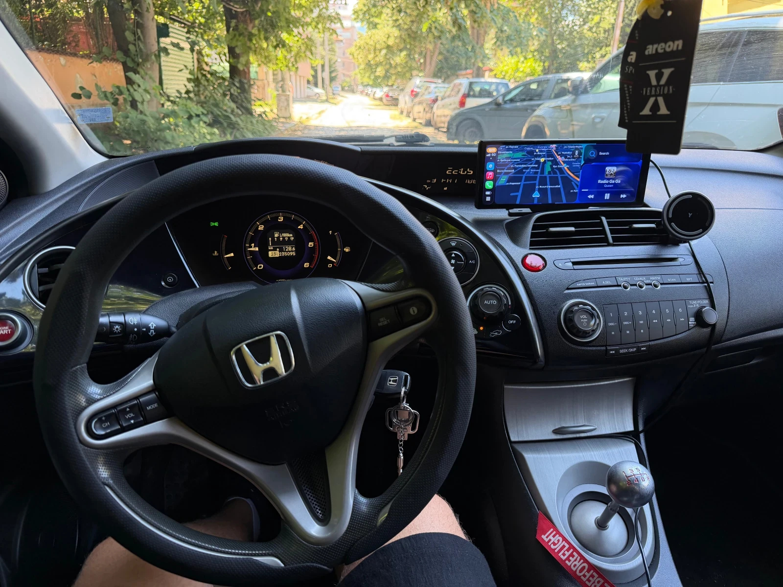 Honda Civic 8 gen 2.2 дизел ОТ СОБСТВЕНИК !!!, снимка 3 - Автомобили и джипове - 55277954