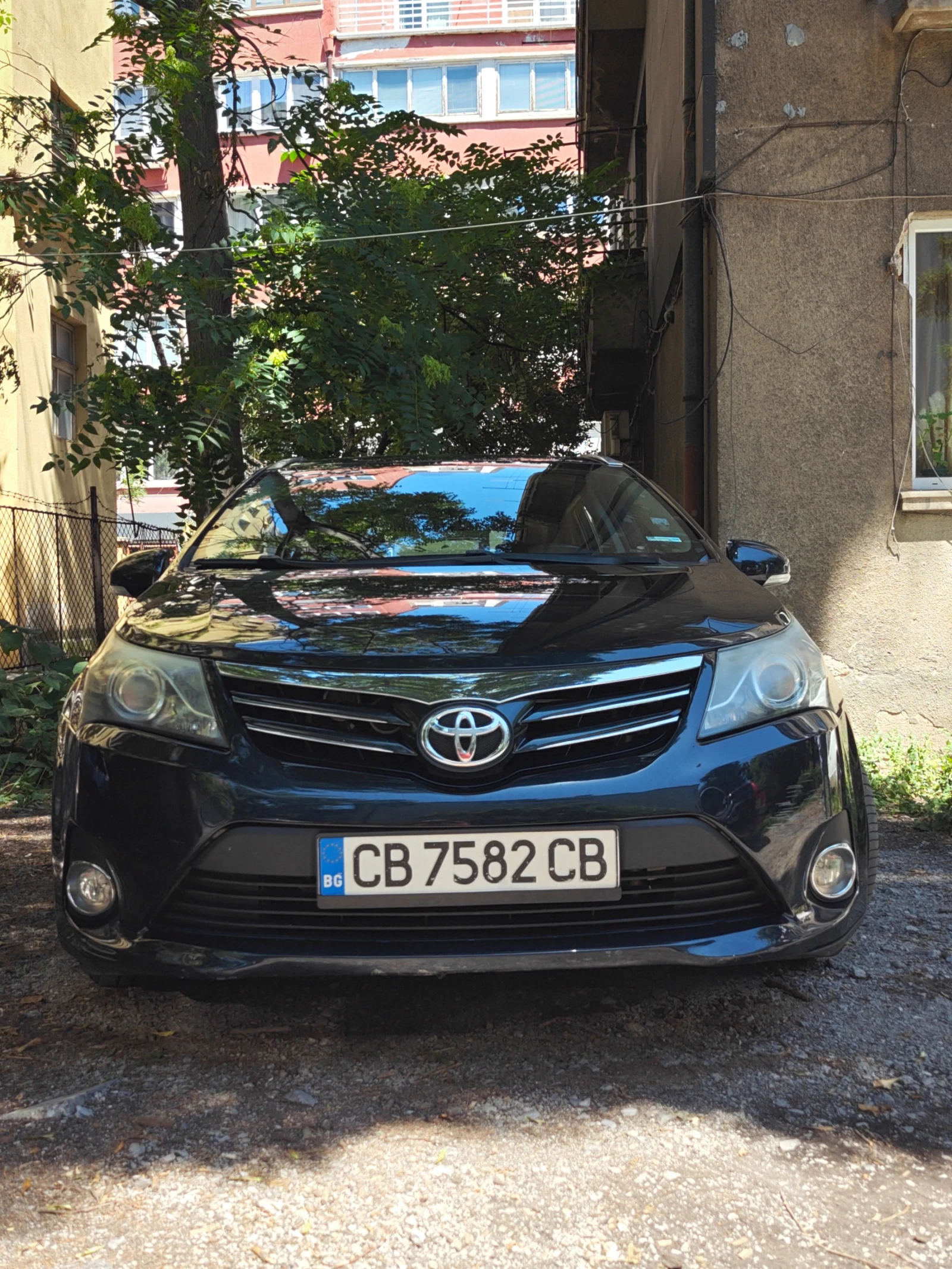 Toyota Avensis 2.0 Valvematic Multidrive S, снимка 9 - Автомобили и джипове - 55282699
