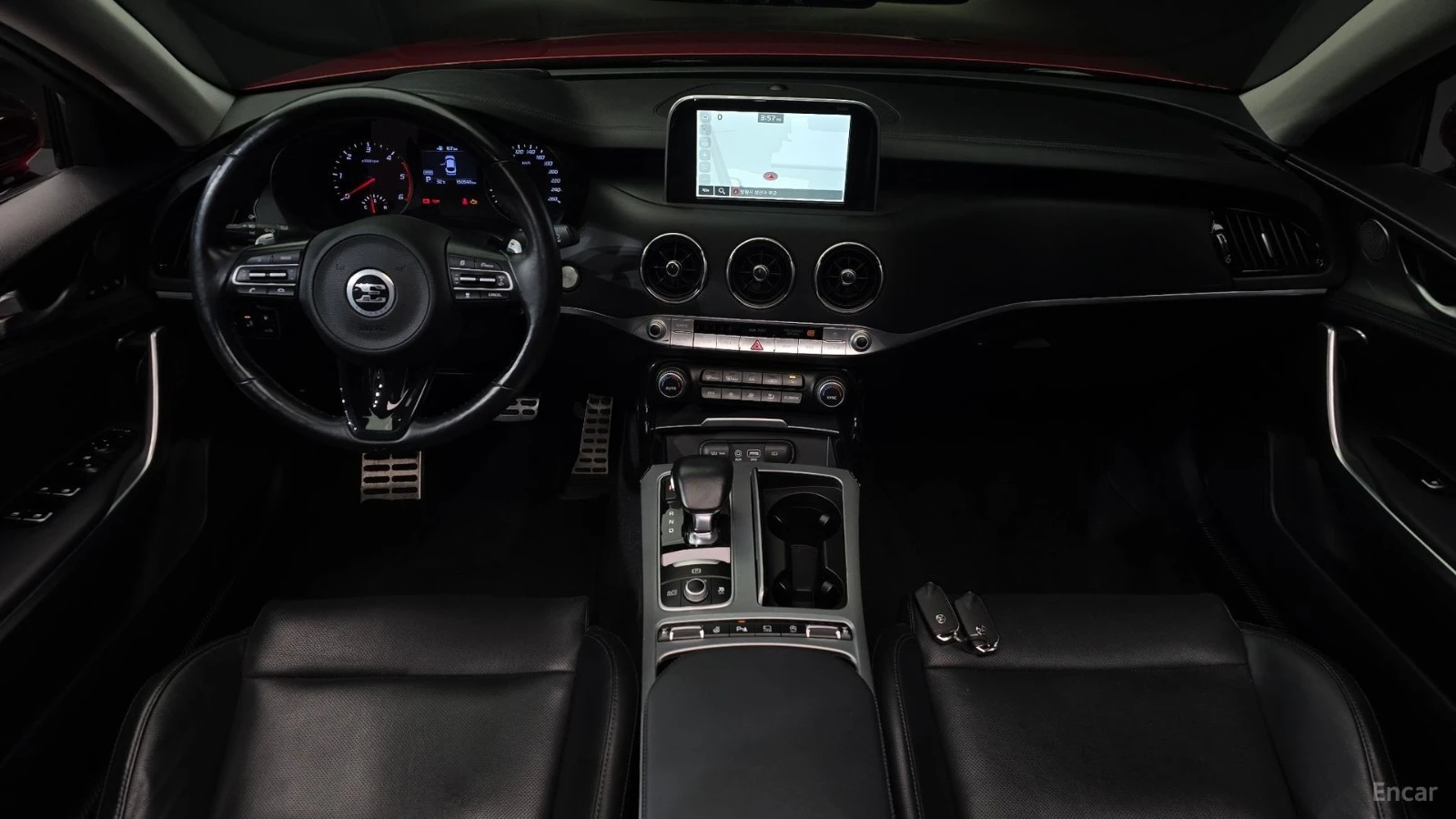 Kia Stinger DREAM EDITION AWD Автокредит Цена до България, снимка 5 - Автомобили и джипове - 55485888