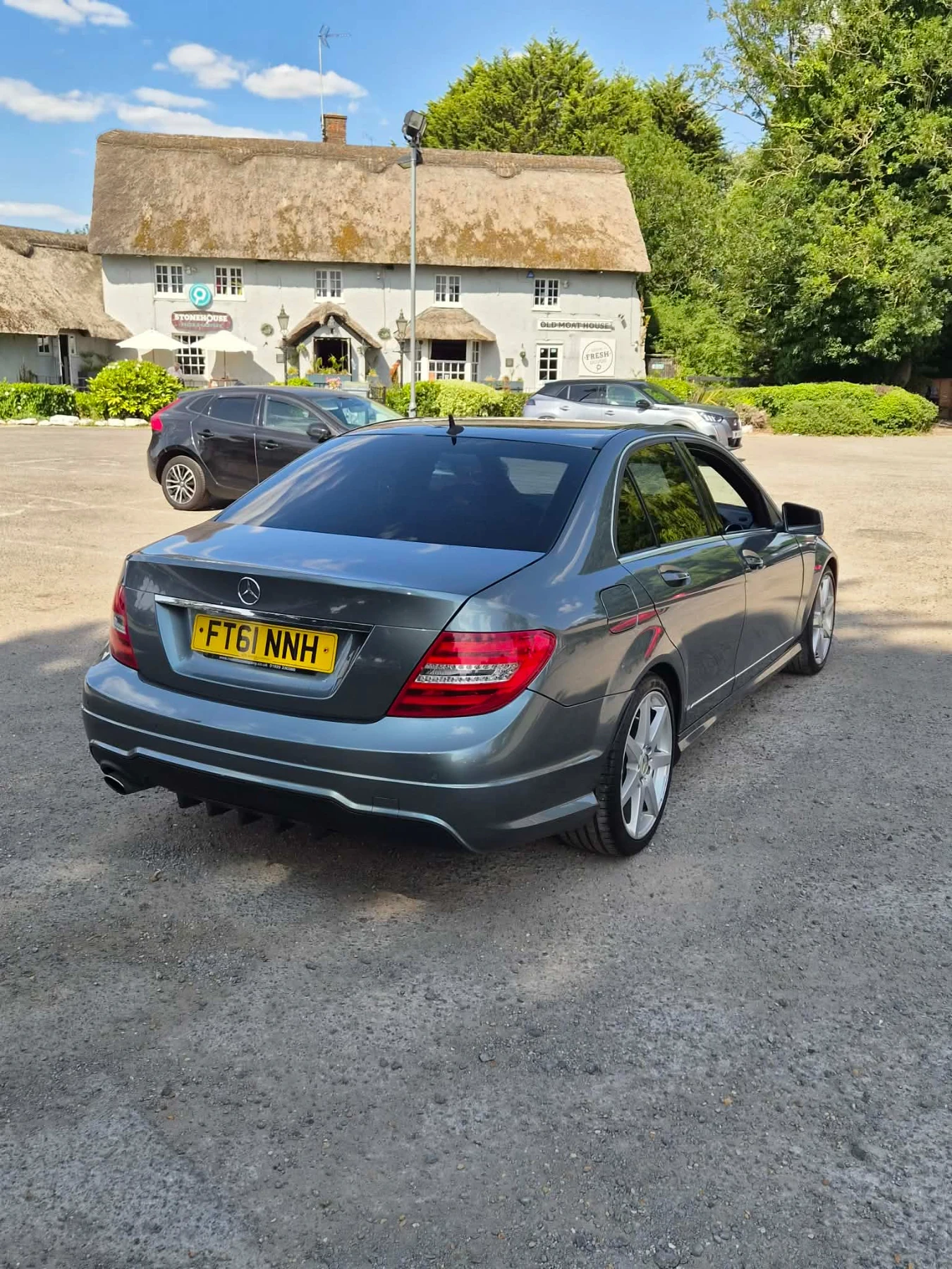 Mercedes-Benz C 220, снимка 3 - Автомобили и джипове - 55587171