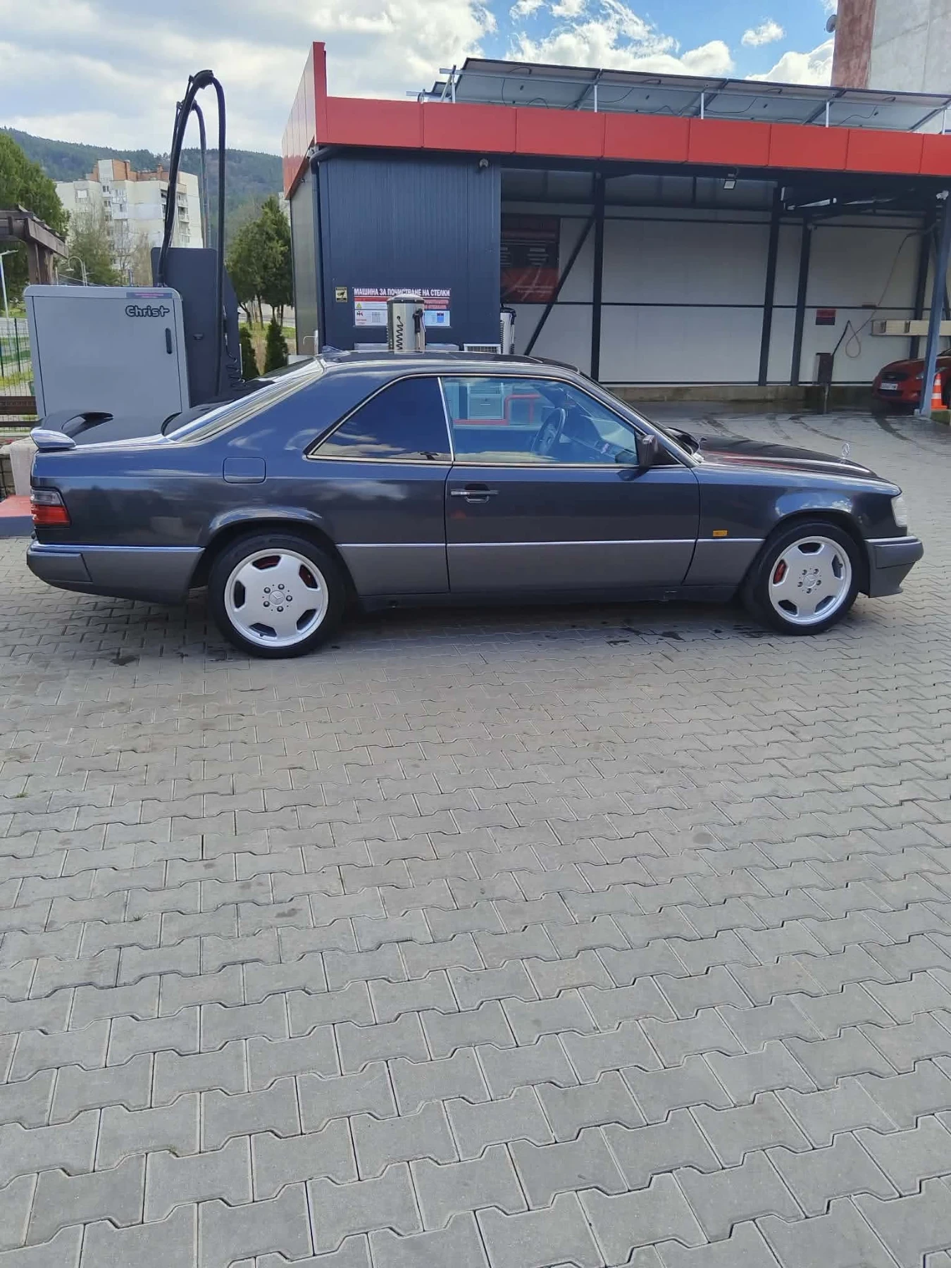 Mercedes-Benz 124, снимка 4 - Автомобили и джипове - 56133564