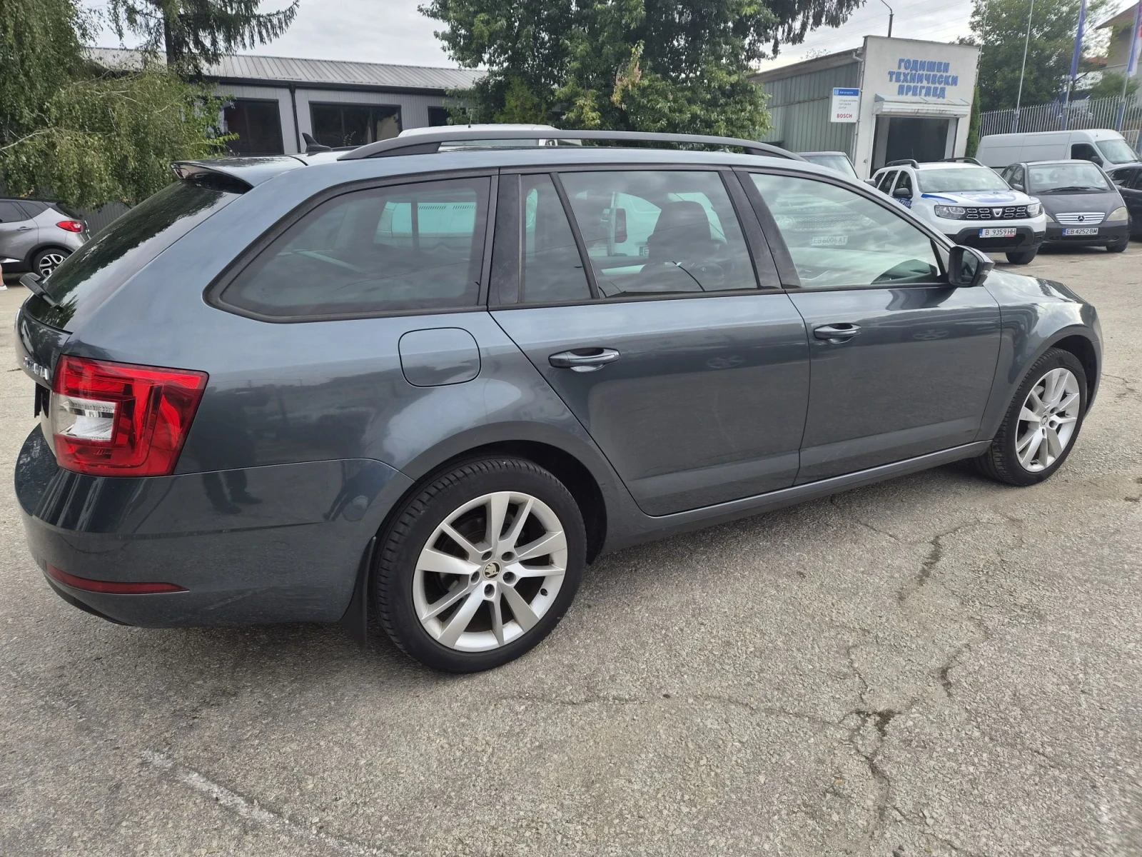 Skoda Octavia 2.0 150k.s, снимка 4 - Автомобили и джипове - 56165176