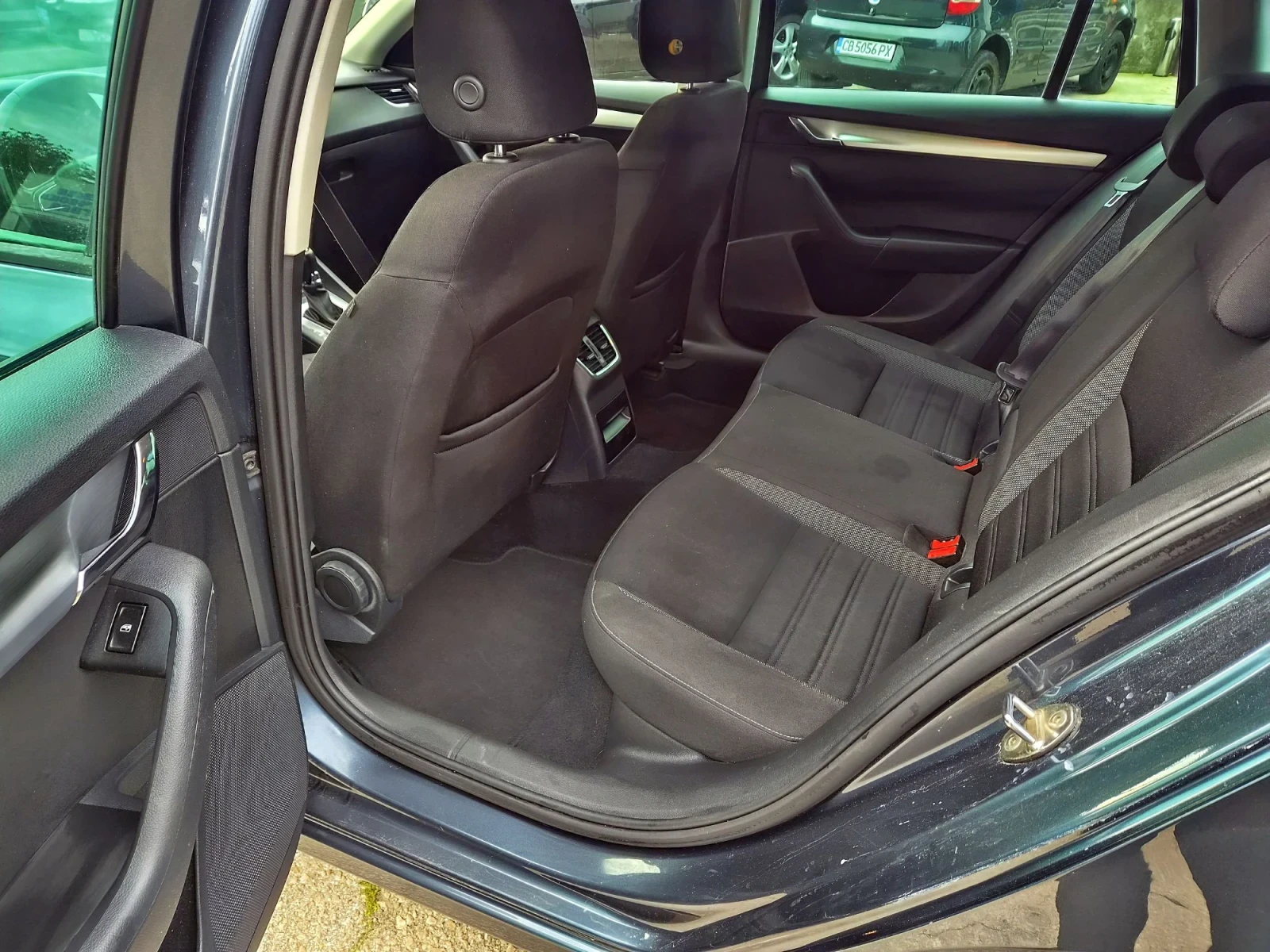 Skoda Octavia 2.0 150k.s, снимка 10 - Автомобили и джипове - 56165176