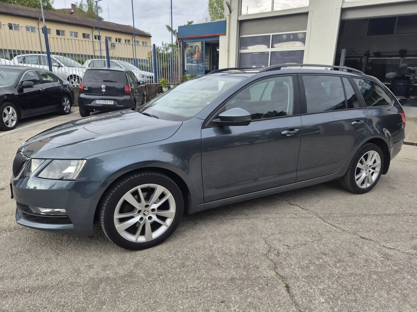 Skoda Octavia 2.0 150k.s, снимка 9 - Автомобили и джипове - 56165176