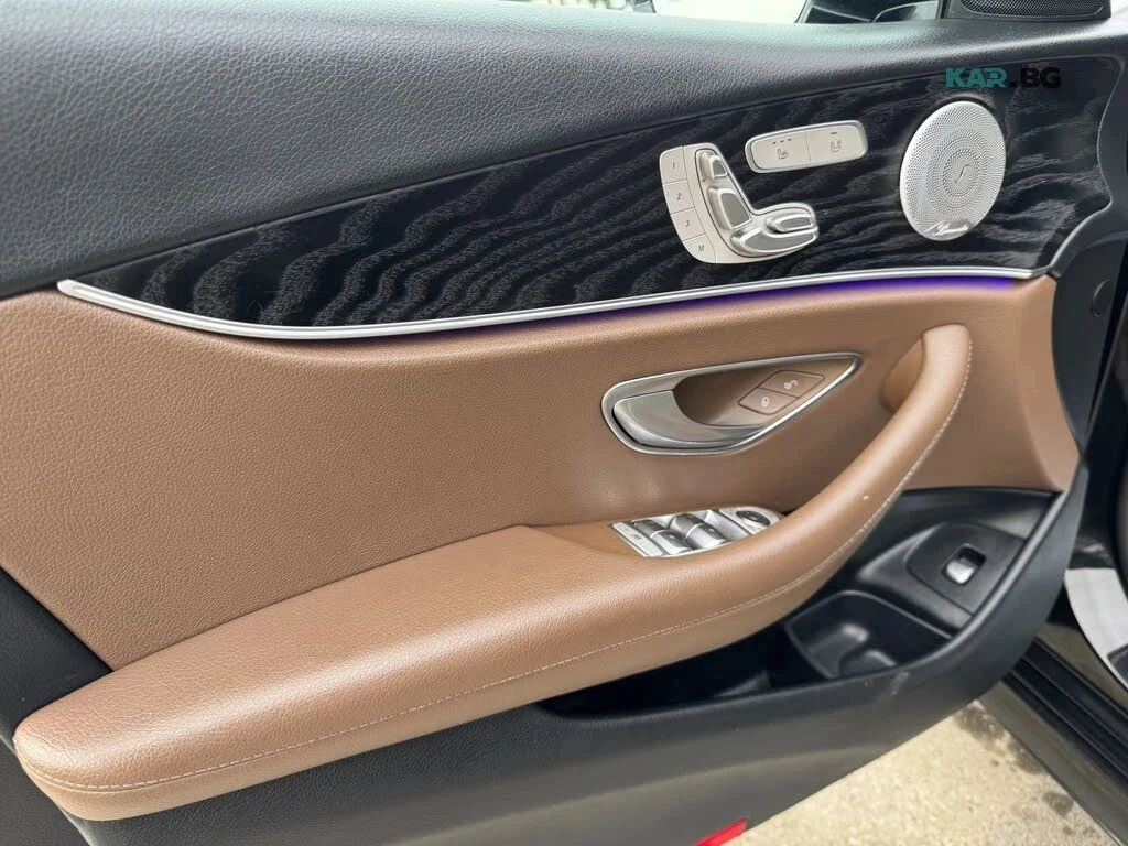 Mercedes-Benz E 450, снимка 9 - Автомобили и джипове - 56683325