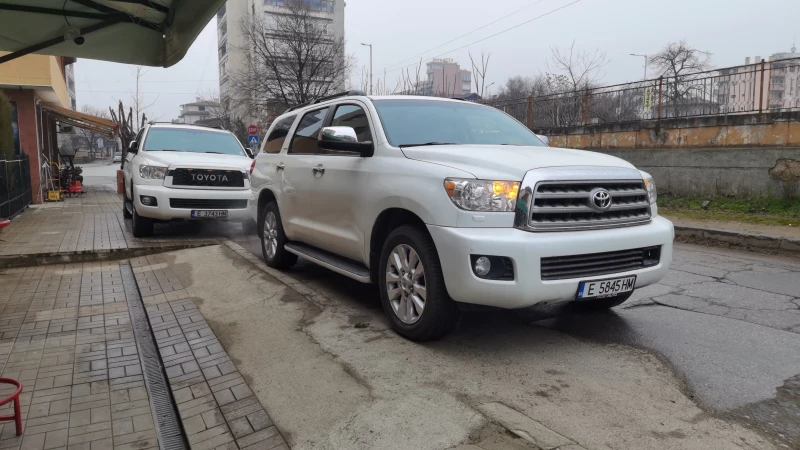 Toyota Sequoia PLATINUM , снимка 6 - Автомобили и джипове - 48673502