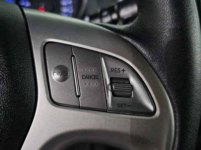 Hyundai Tucson DIESEL 2WD X20 SMART, снимка 17 - Автомобили и джипове - 54915756