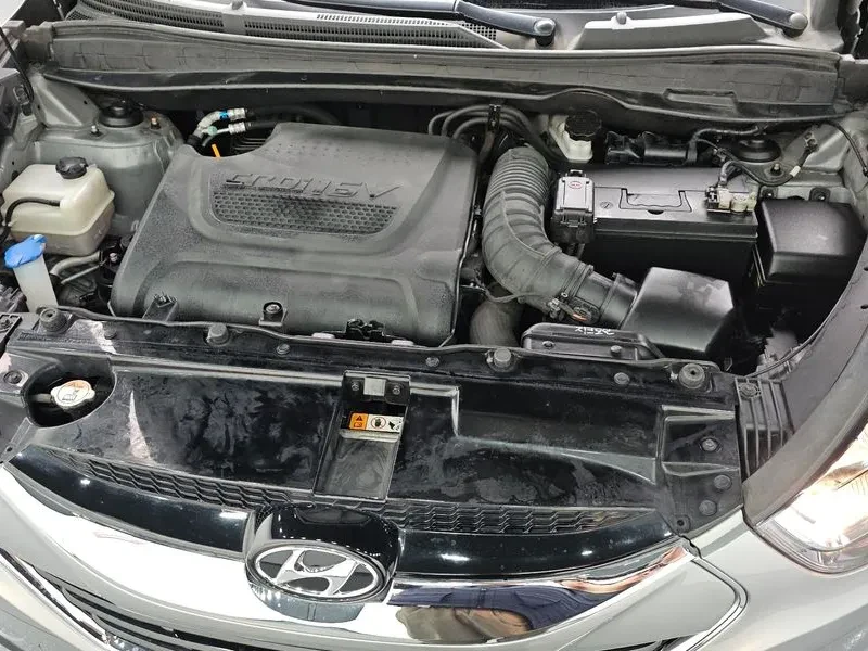 Hyundai Tucson DIESEL 2WD X20 SMART, снимка 6 - Автомобили и джипове - 54915756