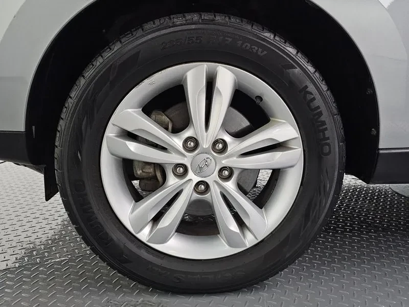 Hyundai Tucson DIESEL 2WD X20 SMART, снимка 5 - Автомобили и джипове - 54915756