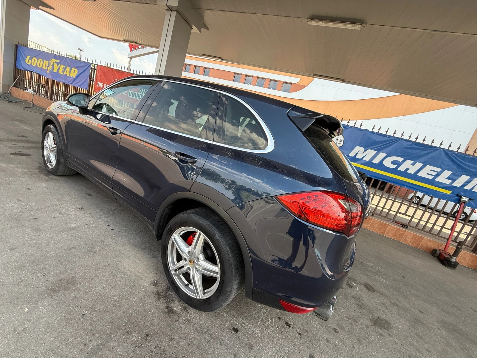Porsche Cayenne 3.0D* На* ПРУЖИНИ - изображение 3