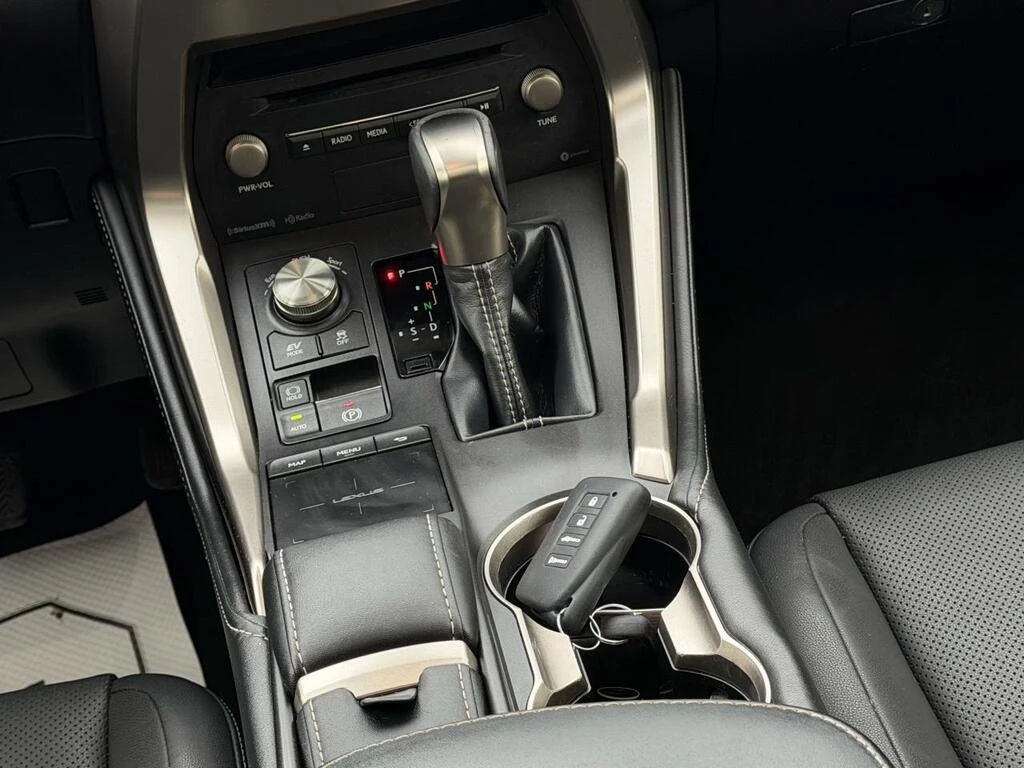 Lexus NX * 300h NAVI| BACKUP| SUNROOF * CARFAX *  | Mobile.bg   10