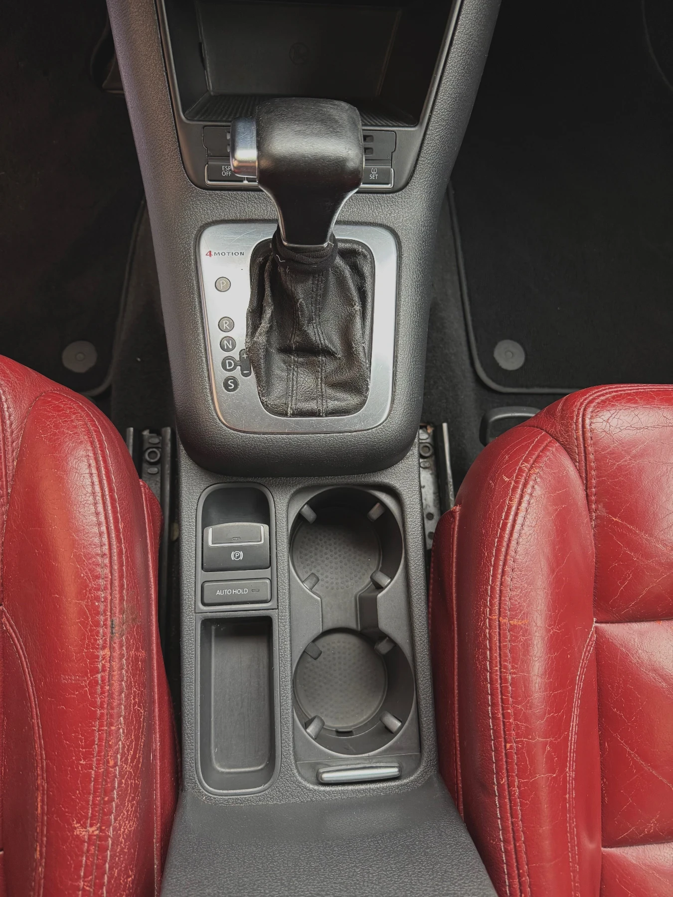 VW Tiguan VW TIGUAN , снимка 10 - Автомобили и джипове - 54076276