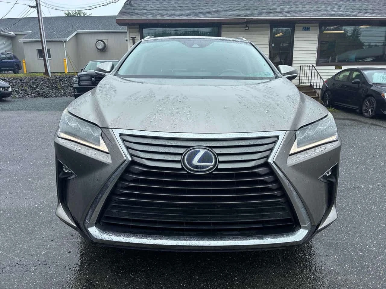 Lexus RX 450h * AWD 4dr Hybrid * ПРЕДСТАВИТЕЛСТВО НА TOYOTA, снимка 6 - Автомобили и джипове - 55481732