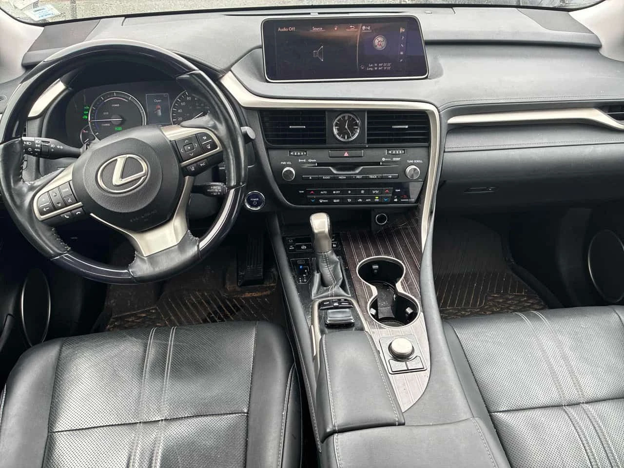 Lexus RX 450h * AWD 4dr Hybrid * ПРЕДСТАВИТЕЛСТВО НА TOYOTA, снимка 9 - Автомобили и джипове - 55481732