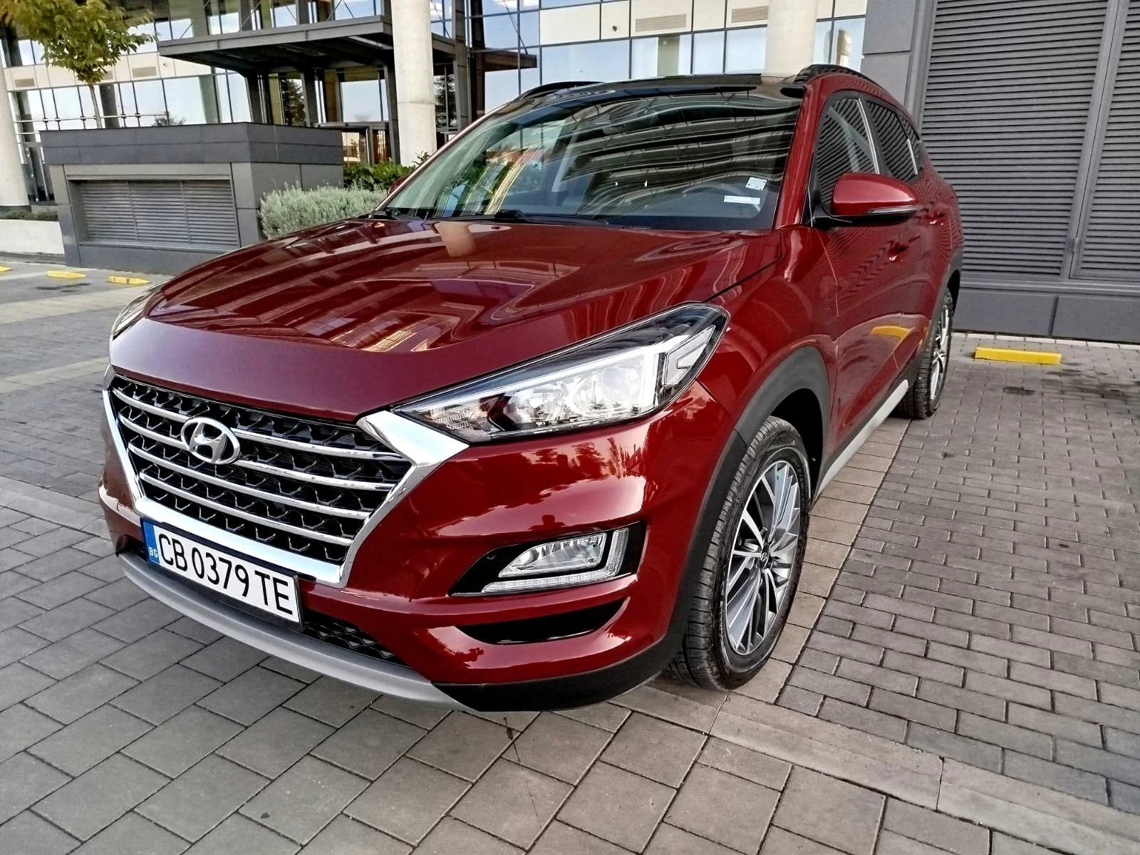 Hyundai Tucson, снимка 5 - Автомобили и джипове - 55610465