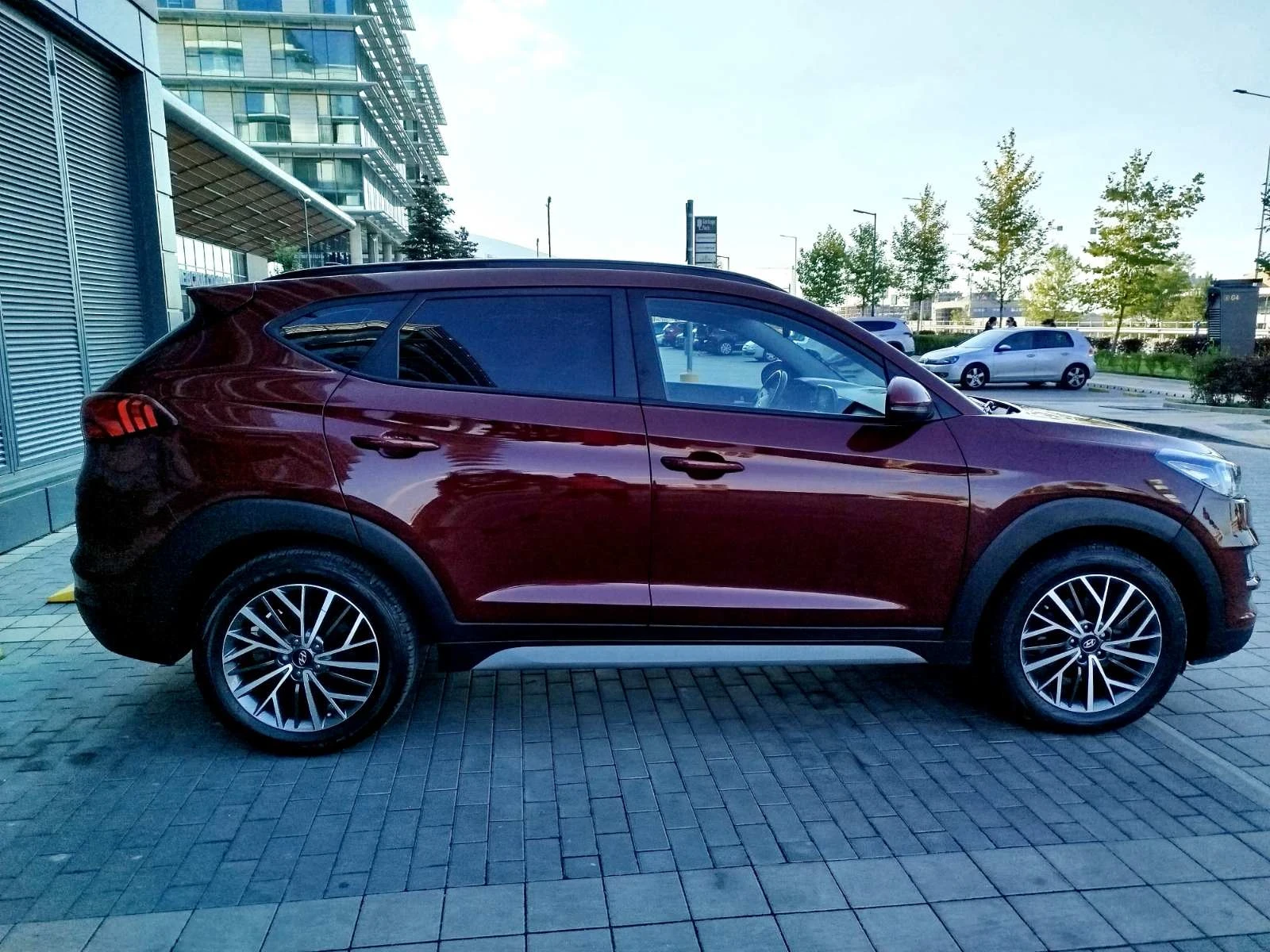 Hyundai Tucson, снимка 2 - Автомобили и джипове - 55610465