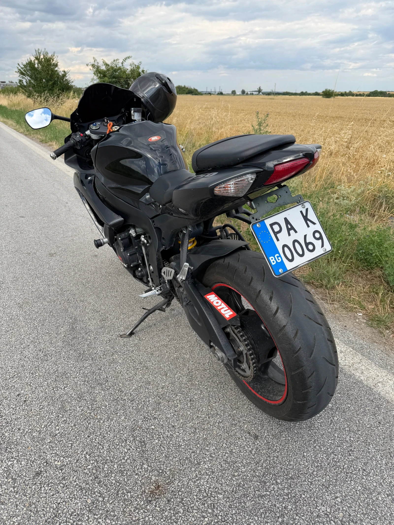 Suzuki Gsxr 750cc , снимка 2 - Мотоциклети и мототехника - 55315322