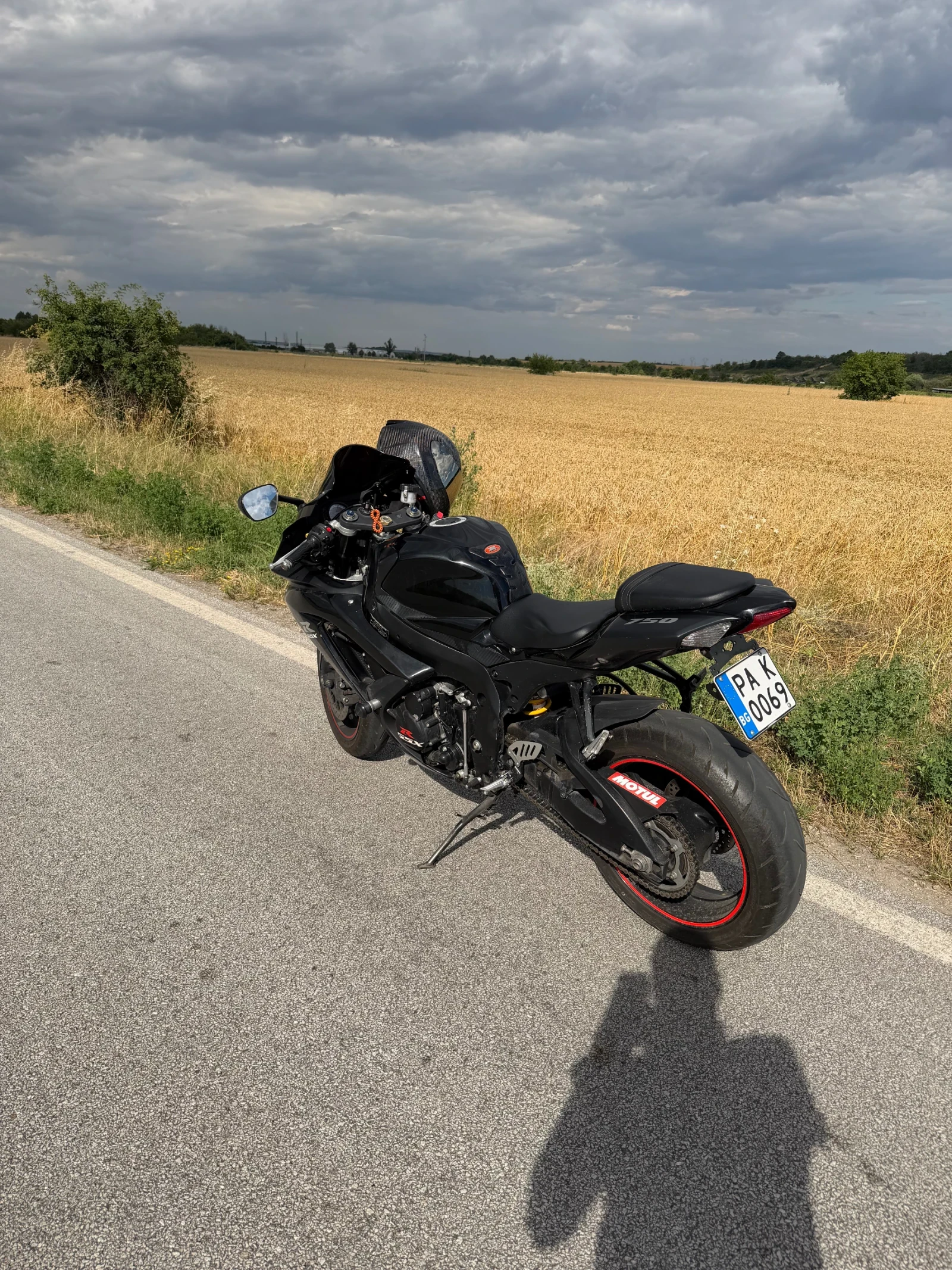 Suzuki Gsxr 750cc , снимка 5 - Мотоциклети и мототехника - 55315322