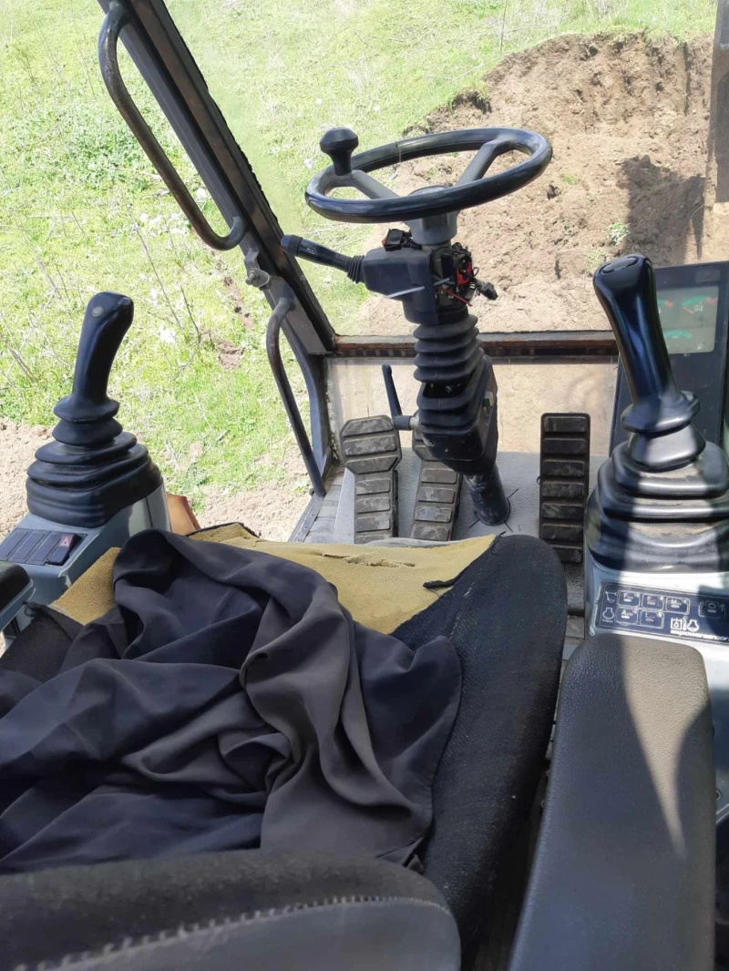 Багер Case 988, снимка 7 - Индустриална техника - 52642031