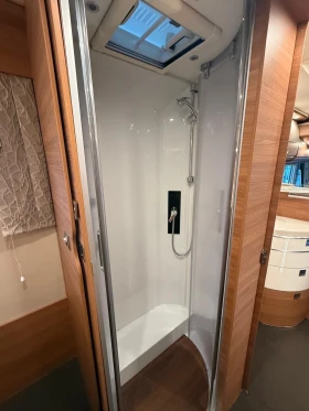 Кемпер Carthago Chic C Line Mercedes 9g-tronic, снимка 10