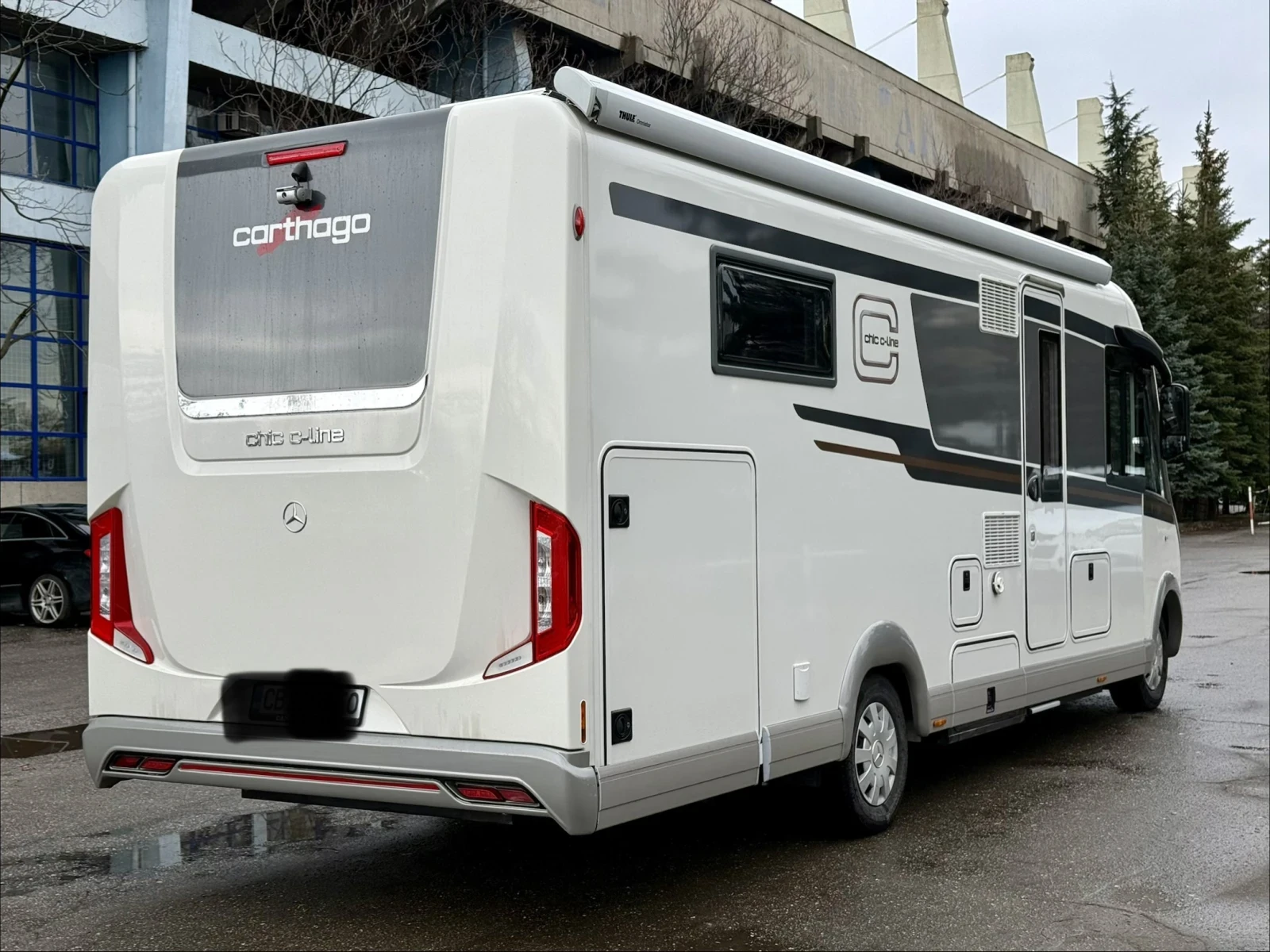 Кемпер Carthago Chic C Line Mercedes 9g-tronic - изображение 3