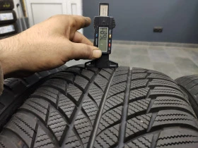 Гуми Зимни 225/50R18, снимка 6