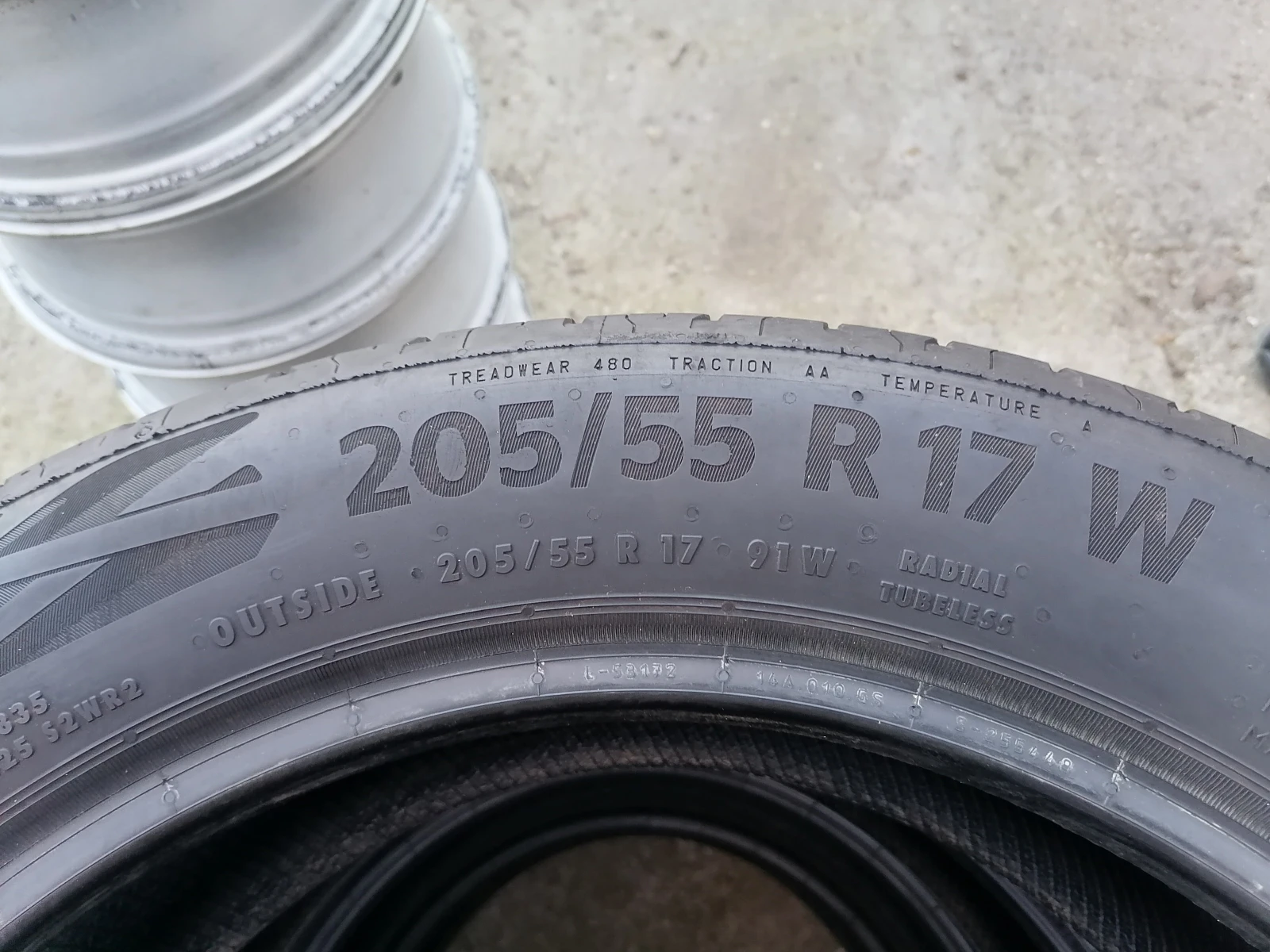 Гуми Летни 205/55R17, снимка 5 - Гуми и джанти - 53881734