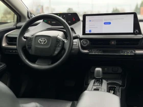 Toyota Prius * AWD e * CARFAX * 2 КЛЮЧА * KEYLESS * ПОДГРЕВ, снимка 5