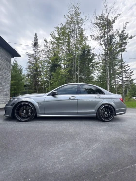 Mercedes-Benz C 63 AMG * CARFAX * ОПЦИЯ ЗА ФИНАНСИРАНЕ , снимка 13