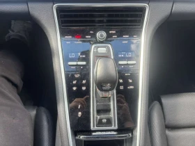 Porsche Panamera * 4 AWD * CARFAX * , снимка 11
