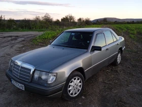 Mercedes-Benz 124 2.5d , снимка 1