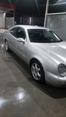 Mercedes-Benz CLK