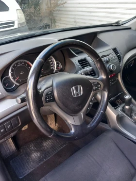Обява за продажба на Honda Accord 2.0 benzin ~9 800 лв. - изображение 7