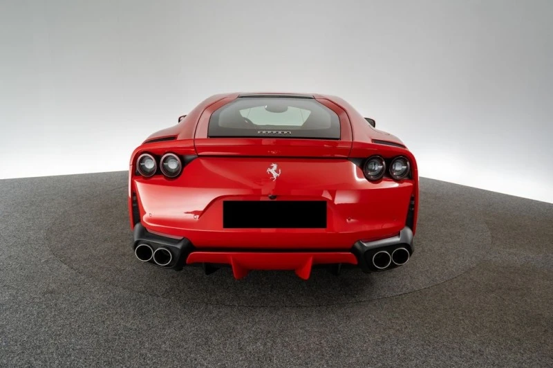 Ferrari 812 Superfast / 6.5 V12/ CERAMIC/ CAMERA/ 20/, снимка 8 - Автомобили и джипове - 44969887