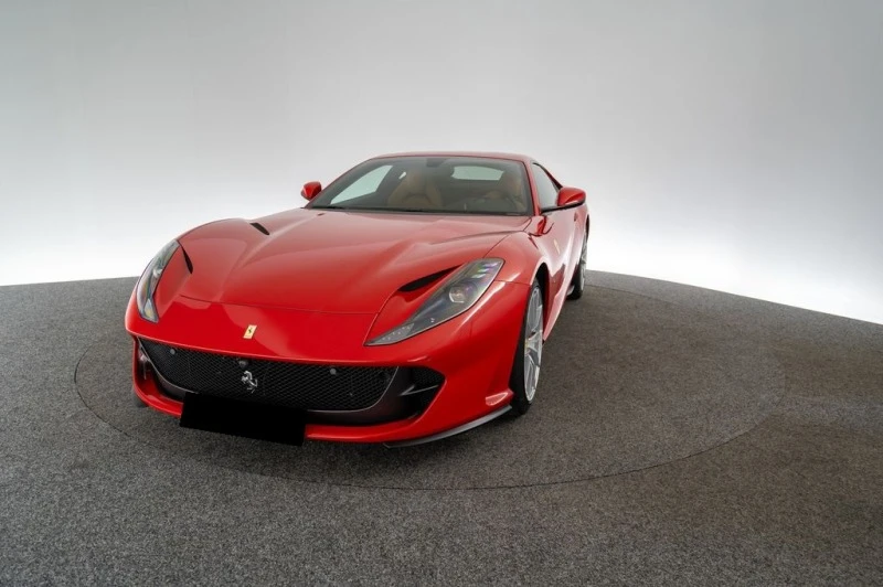 Ferrari 812 Superfast / 6.5 V12/ CERAMIC/ CAMERA/ 20/, снимка 3 - Автомобили и джипове - 44969887