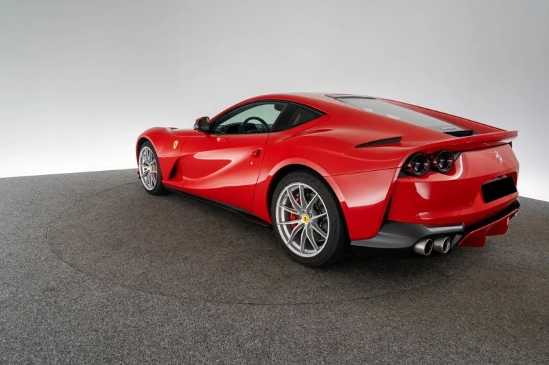 Ferrari 812 Superfast / 6.5 V12/ CERAMIC/ CAMERA/ 20/, снимка 7 - Автомобили и джипове - 44969887