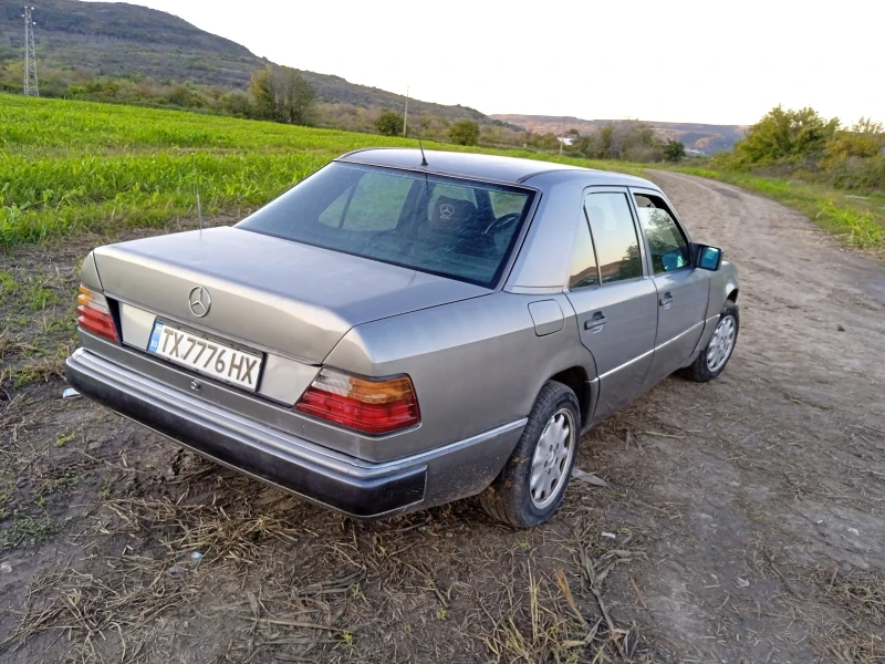 Mercedes-Benz 124 2.5d , снимка 3 - Автомобили и джипове - 47592116