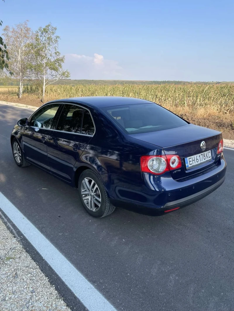 VW Jetta, снимка 3 - Автомобили и джипове - 47950270