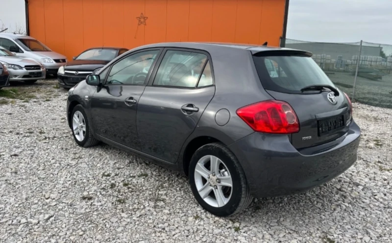 Toyota Auris 2.0-126кс, снимка 2 - Автомобили и джипове - 48756426