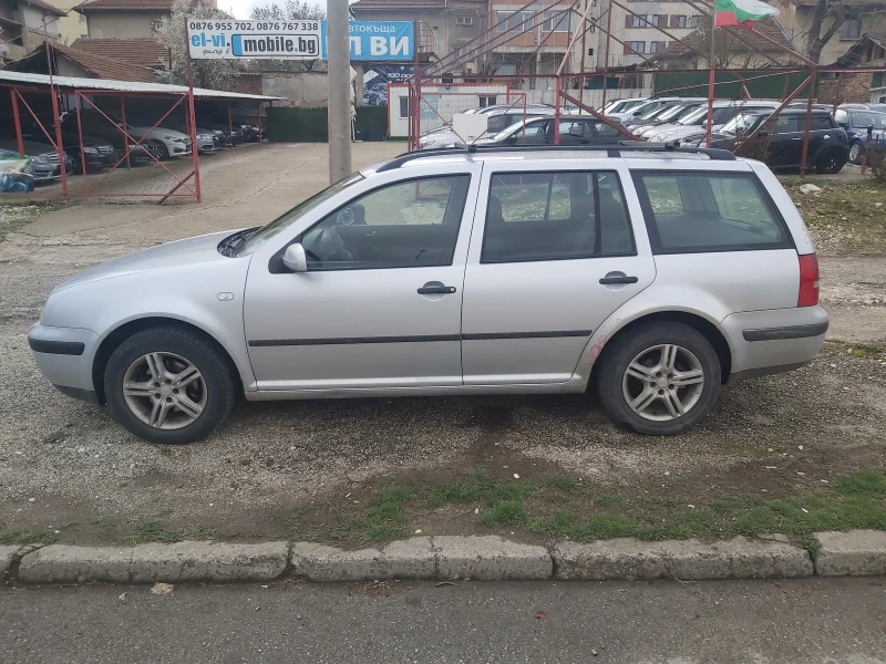 VW Golf, снимка 2 - Автомобили и джипове - 49544644