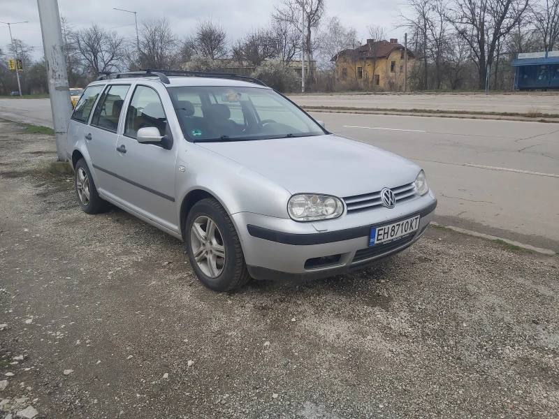 VW Golf, снимка 1 - Автомобили и джипове - 49544644